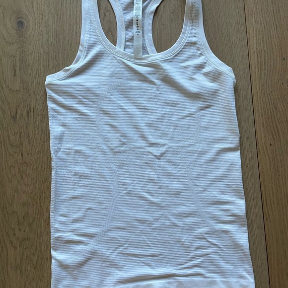 lululemon Swiftly Tech Racerback Tank Top 2.0 - White 4 - Picture 5 of 7
